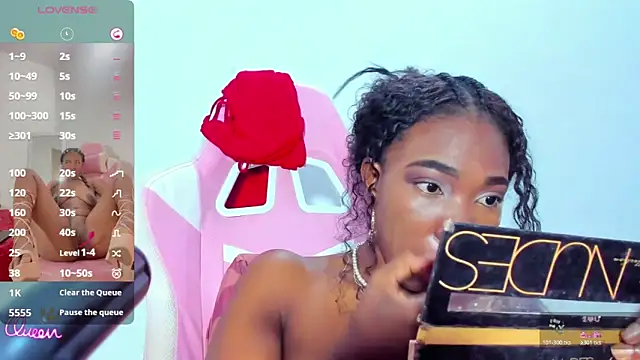 myblackdoope webcam