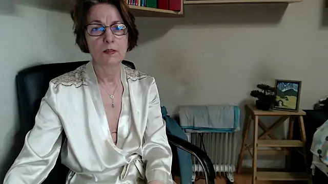 katemodel webcam