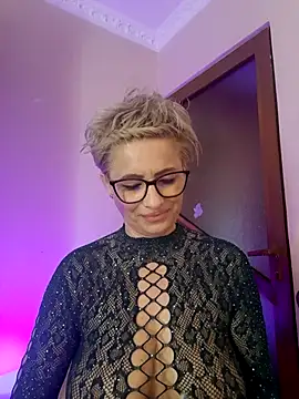 LunaBlaise webcam
