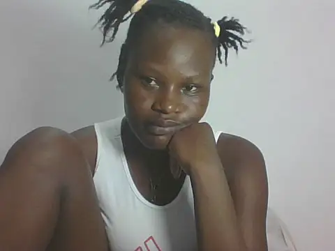 Petitepretty23 webcam