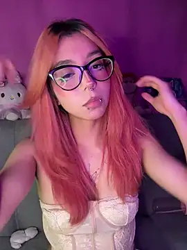 Valen-Foxx1 webcam