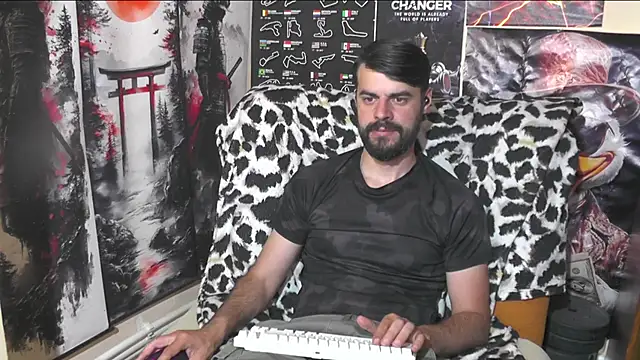 00george - 00george's free webcam - UK Sex Cams