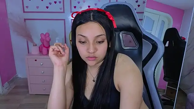 lia_harper_t webcam