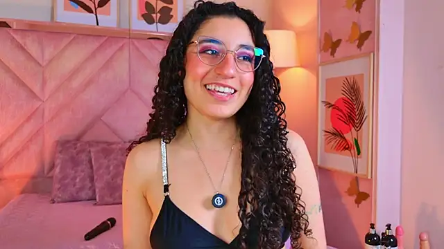 DemiJones_ webcam