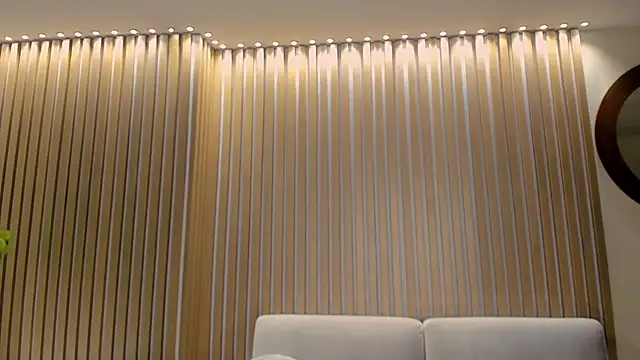ArianaNova live sex cam