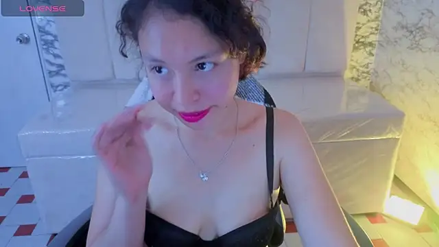 karim_v_v webcam