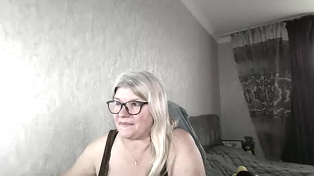 Diana_49 webcam