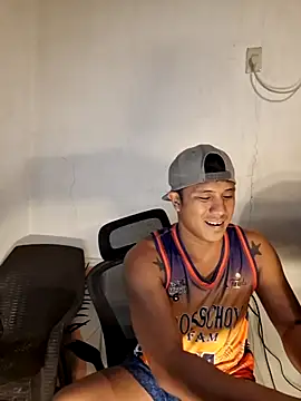 Felix_Asher webcam