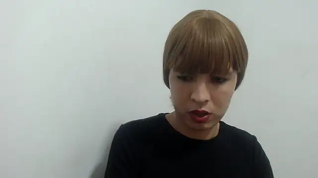 estefania224 webcam