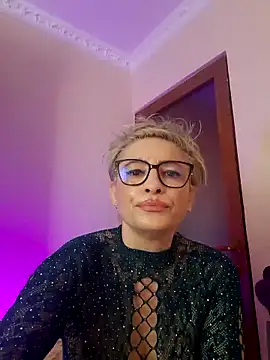 LunaBlaise webcam