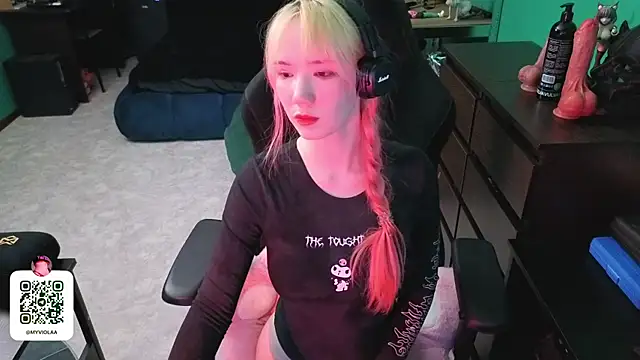 Maya_Viola webcam