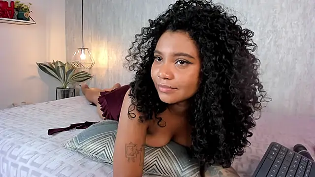 Zafiiraa webcam