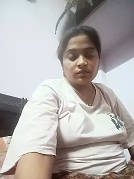 Trisha_71 webcam