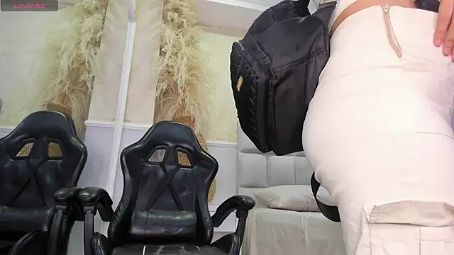 AnaiaClarck webcam