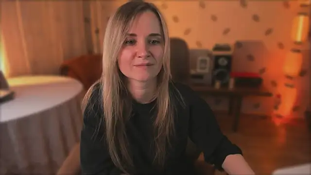 MiaSparkes webcam