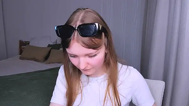 LookEva live sex cam