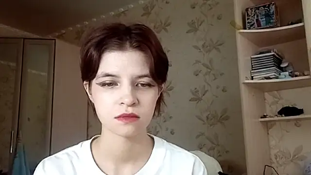 LowkeyIndigo webcam