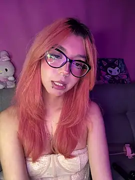 Valen-Foxx1 webcam