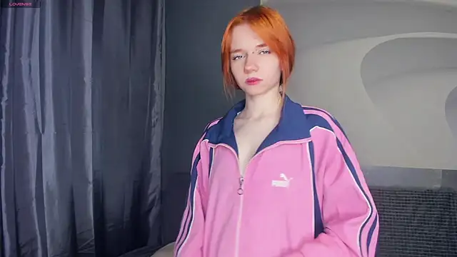 TarynPalek webcam