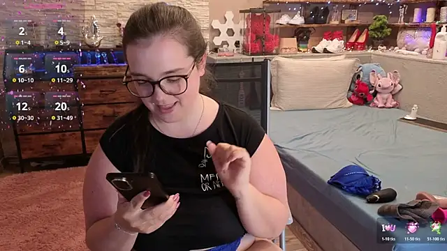 Kimberly-Caprice webcam