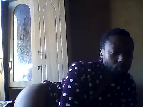 Blackhornybitc webcam