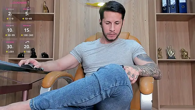George_Diesell live sex cam