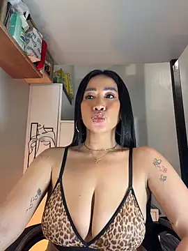 AsianMilfSheryl