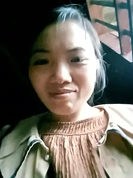ngan-cute webcam