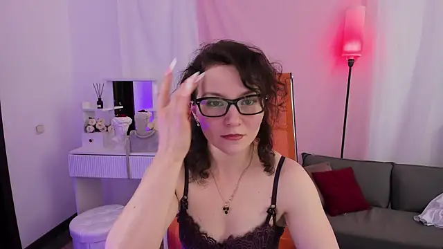AureliaGleam webcam