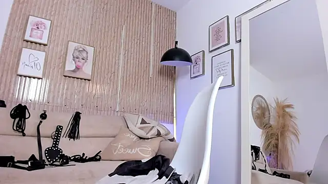 RACHEL_EV webcam