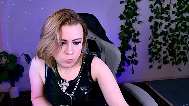 Kumiho_7777 webcam