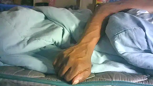 _P3RKY_IMMORTAL3_FIR3_ webcam