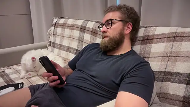 Bear_bear_ webcam