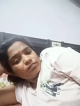 Trisha_71 webcam