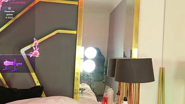SamanthaPierce live sex cam
