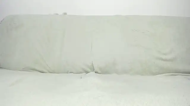 MiaMews webcam