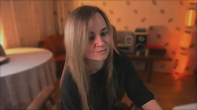 MiaSparkes webcam