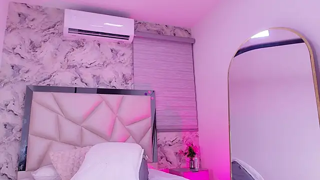 kendal_rossi - Kendal_rossi's free webcam - UK Sex Cams