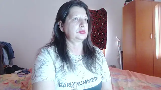 ExtasyMature webcam