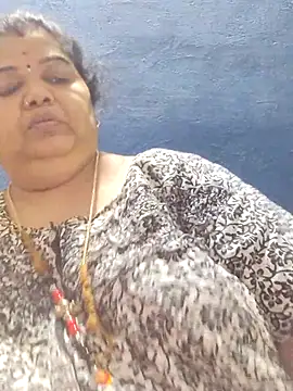 tamilthanushri webcam