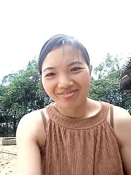 ngan-cute webcam