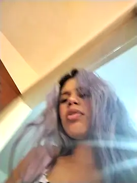 AlanaHouston webcam