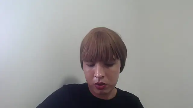 estefania224 webcam