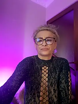 LunaBlaise webcam