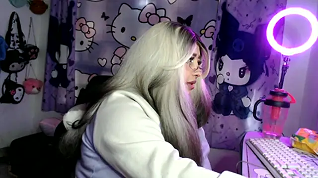 lussyevans24 webcam