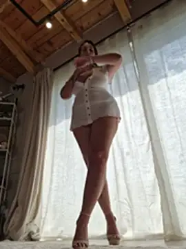 ellaxxstar