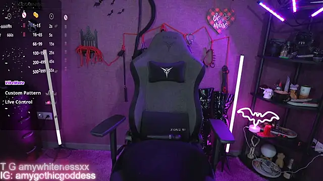 amywhitenessxx webcam