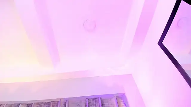 Ciara_Benet webcam