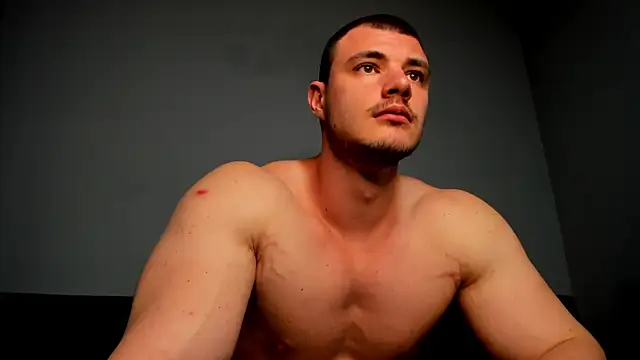 Troy_Bigtitan webcam