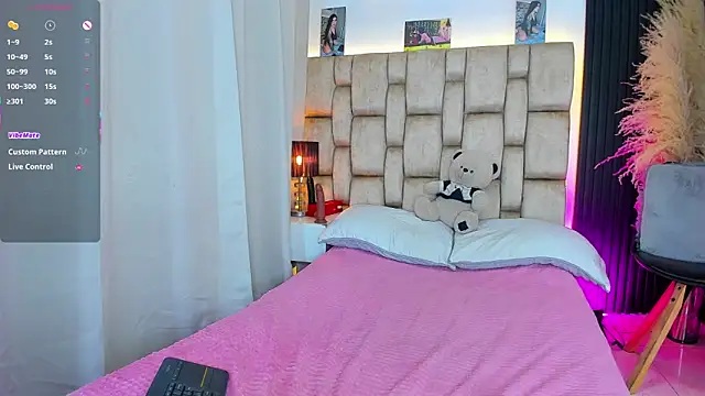 little_sophie18 webcam
